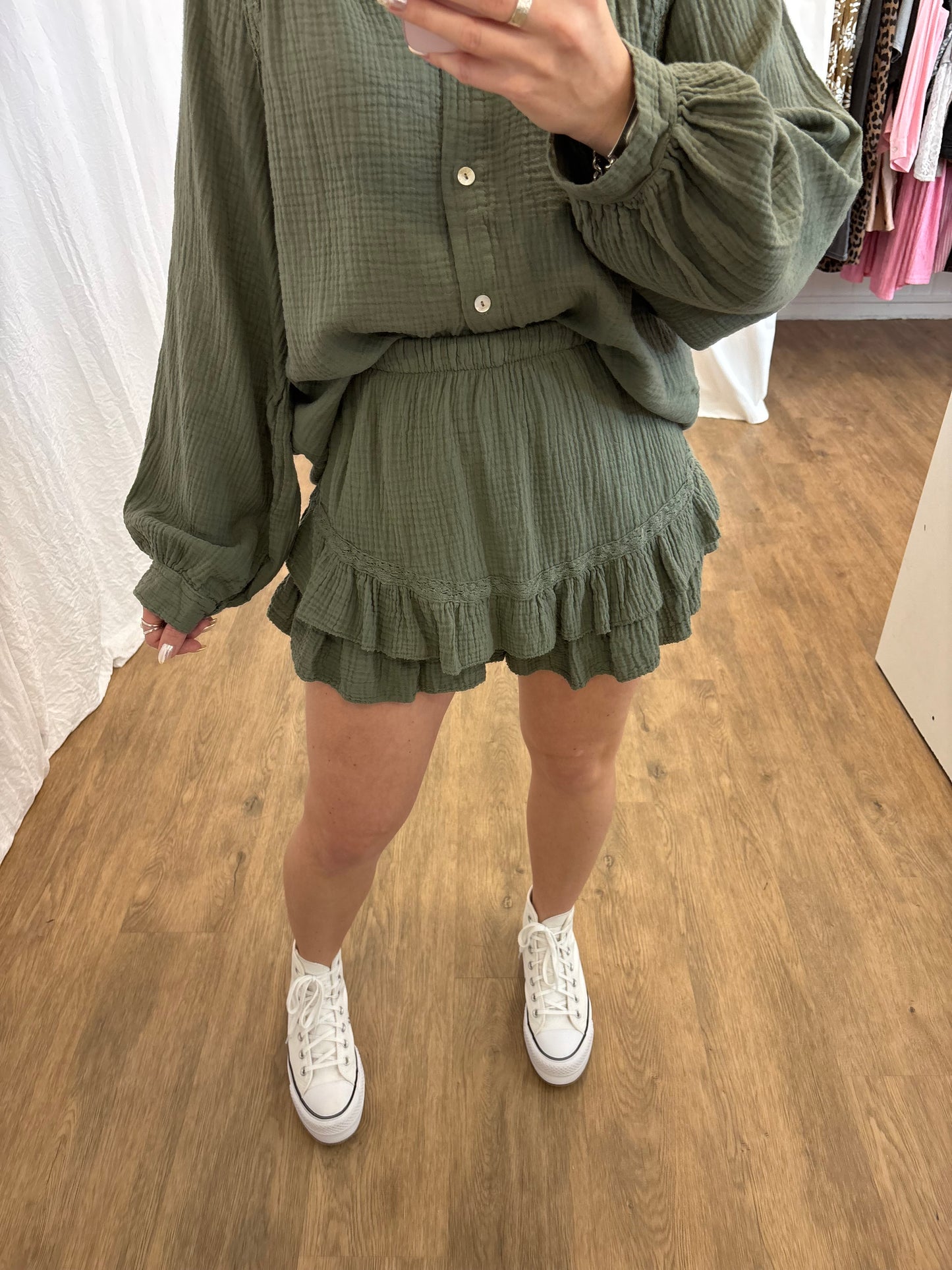 Short LYA Kaki