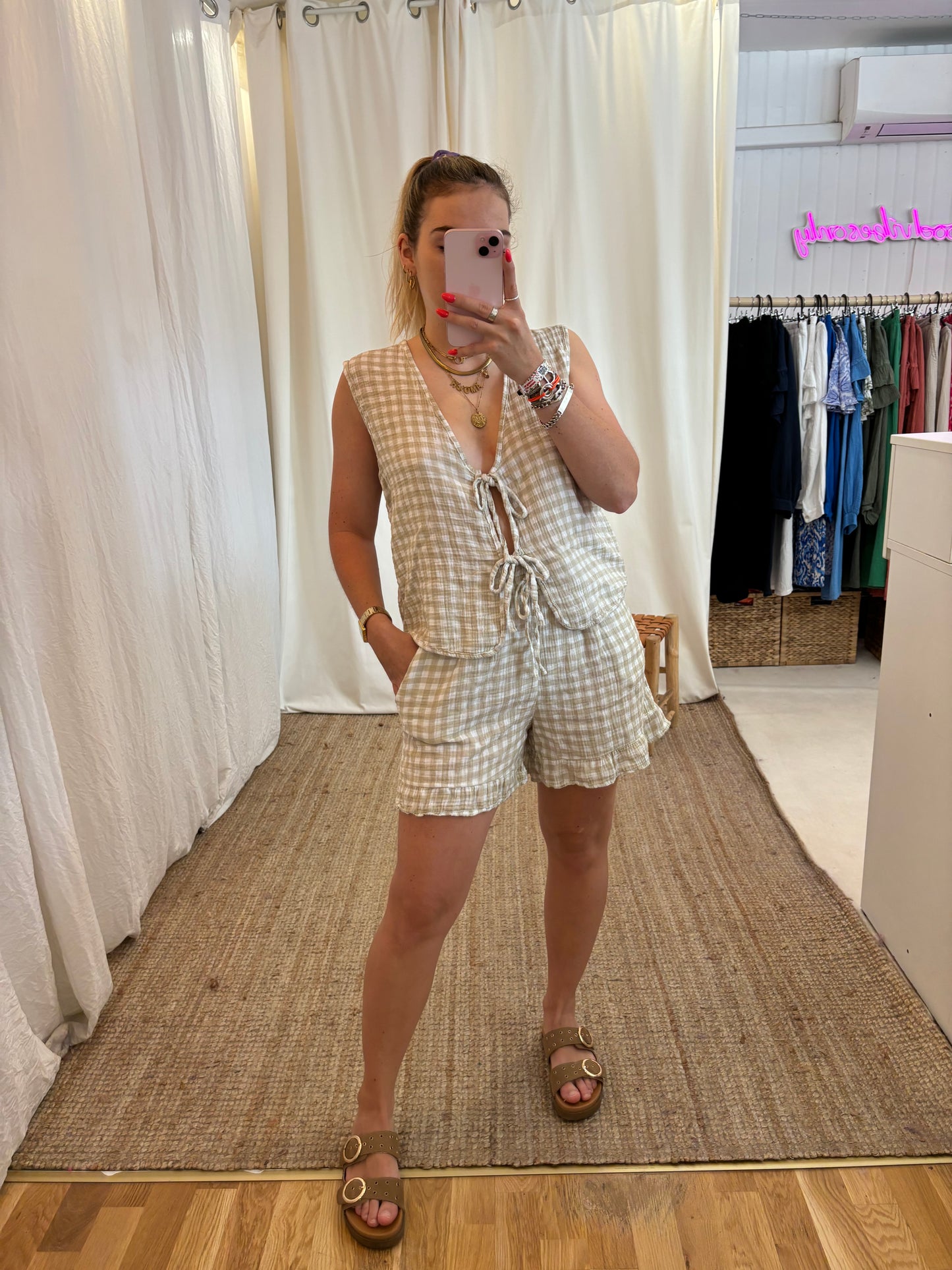 Short SAM Beige