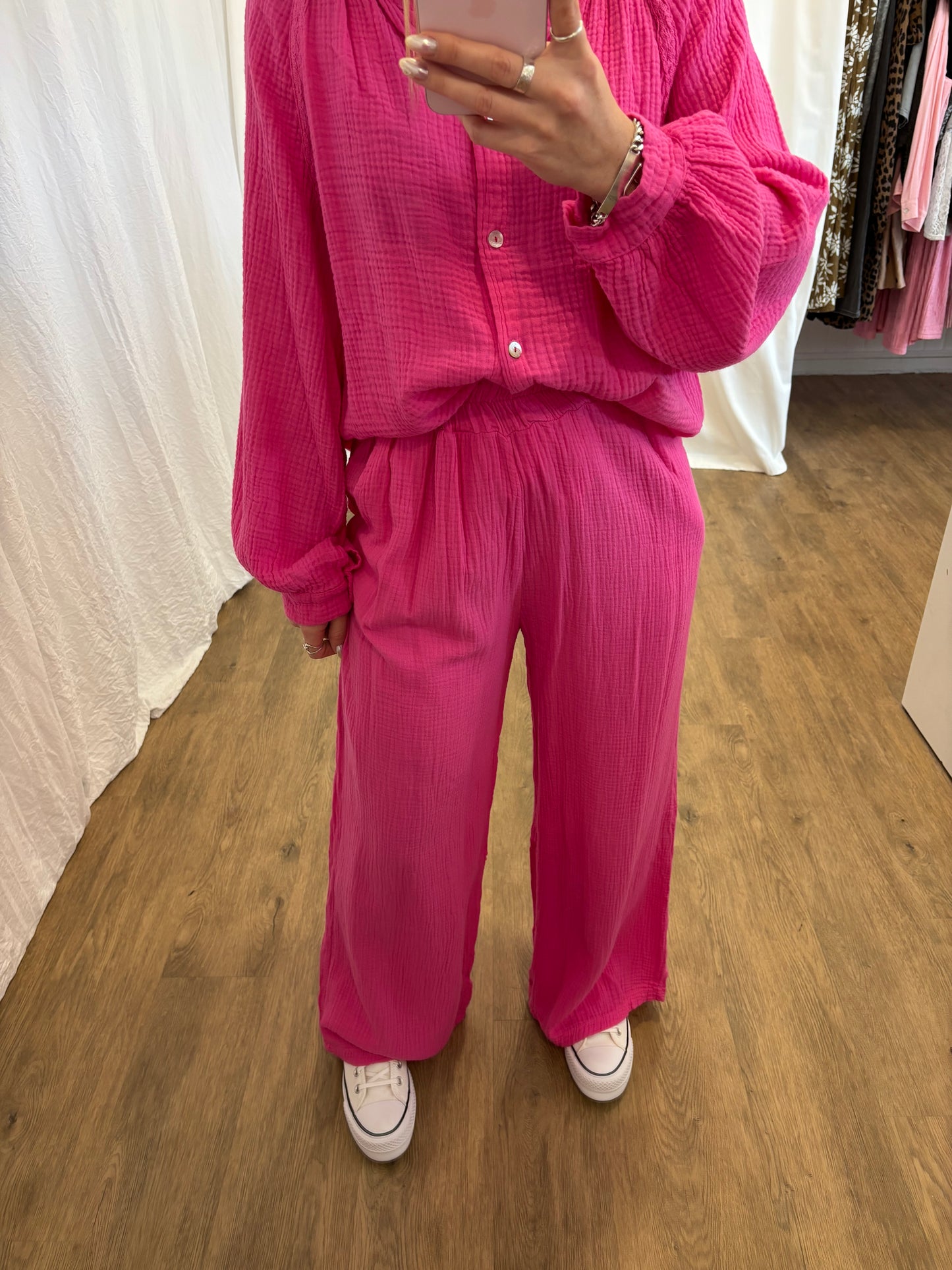 Pantalon LYA Fushia