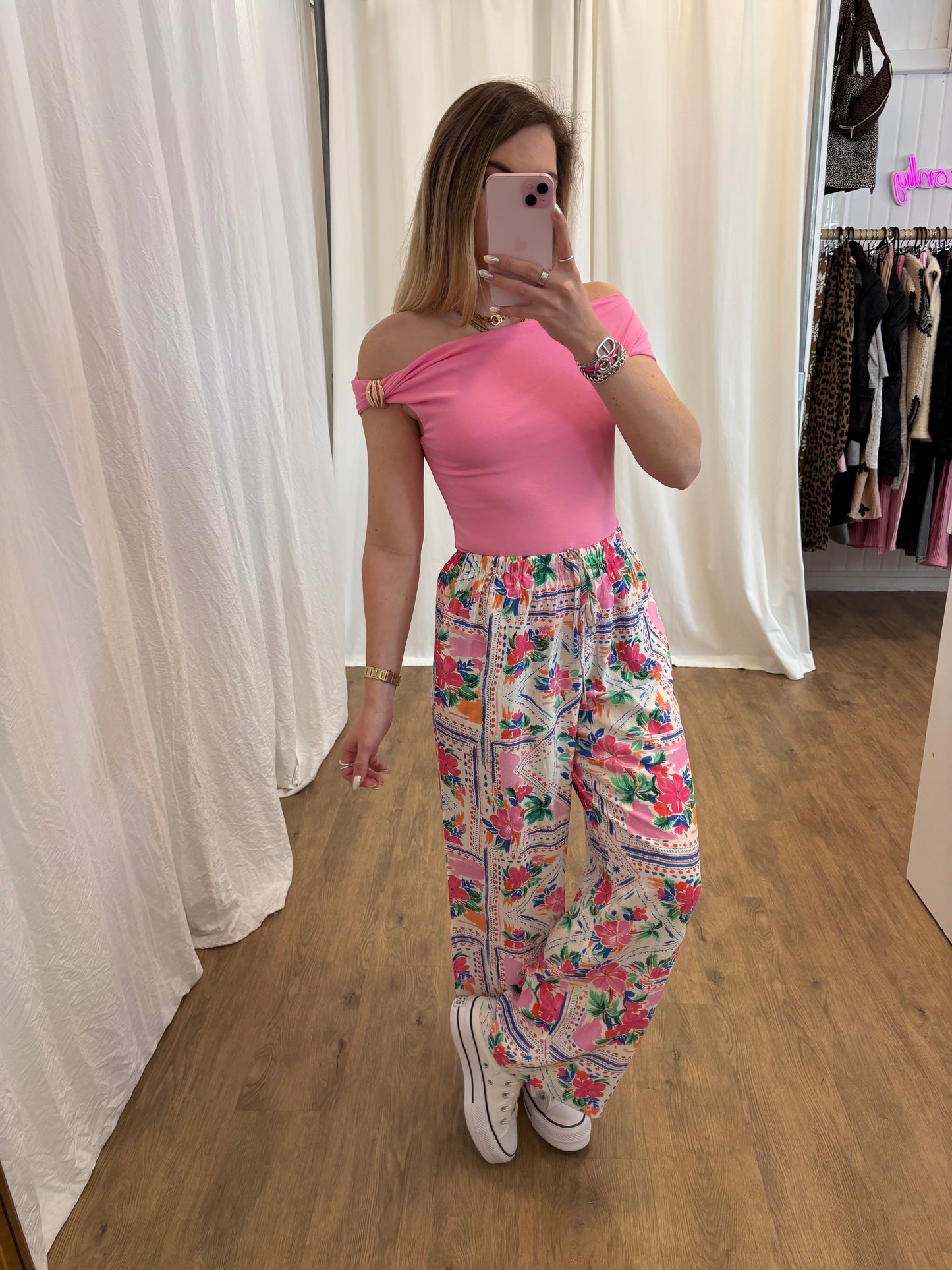 Top NYA Rose