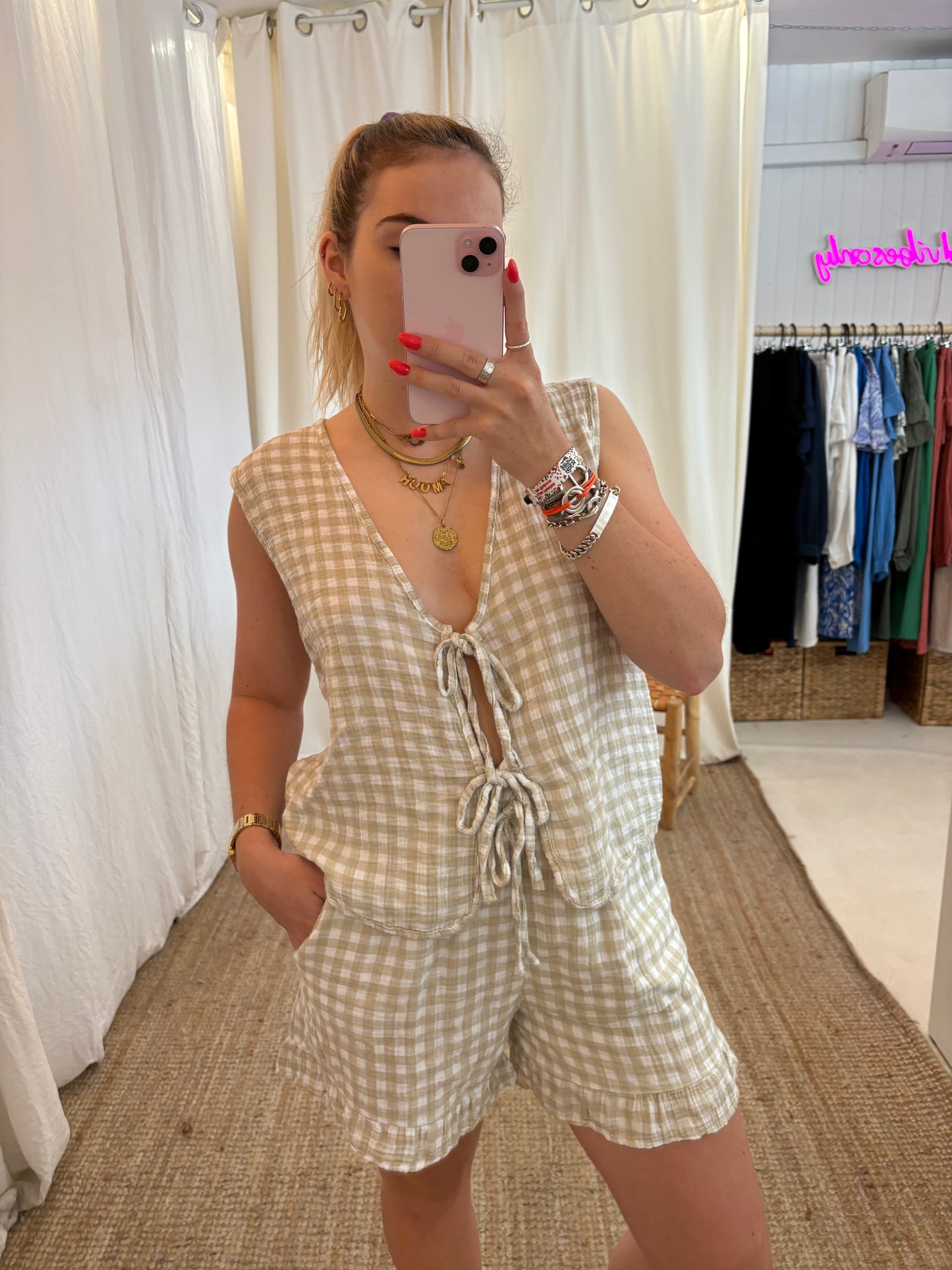 Short SAM Beige