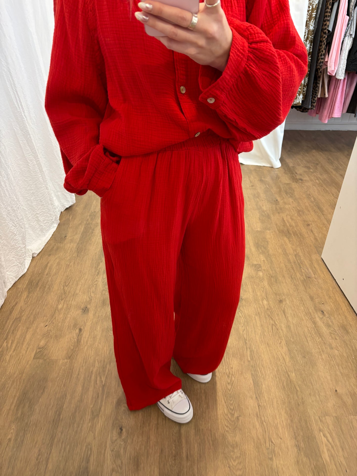 Pantalon LYA Rouge