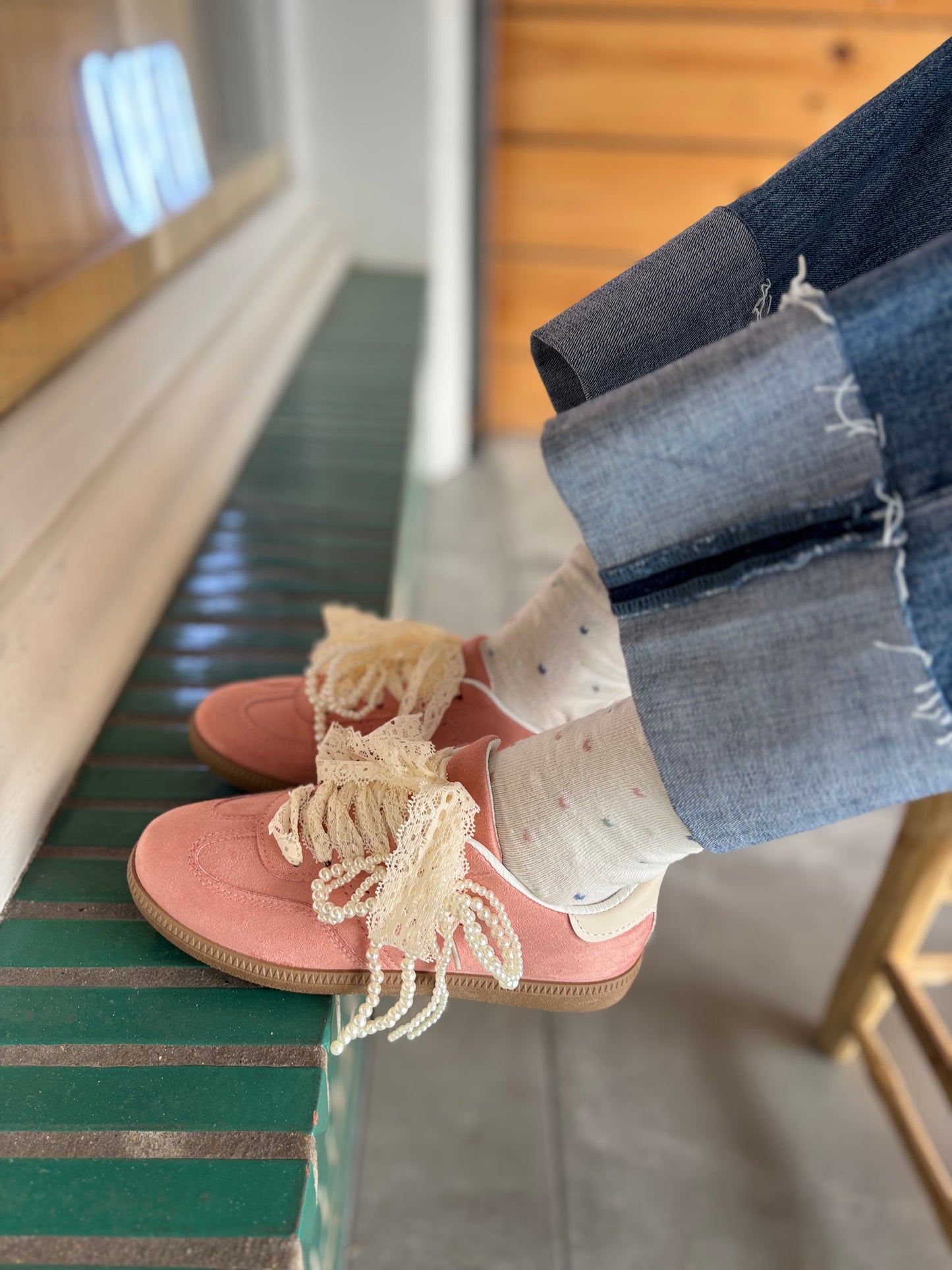 Baskets rose avec lacets dentelles
