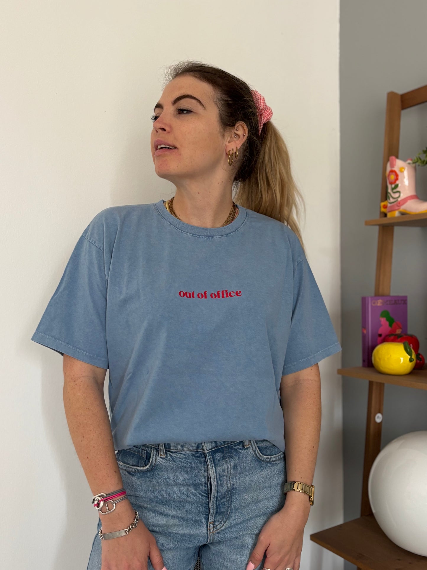 T-shirt OUT OF OFFICE Bleu