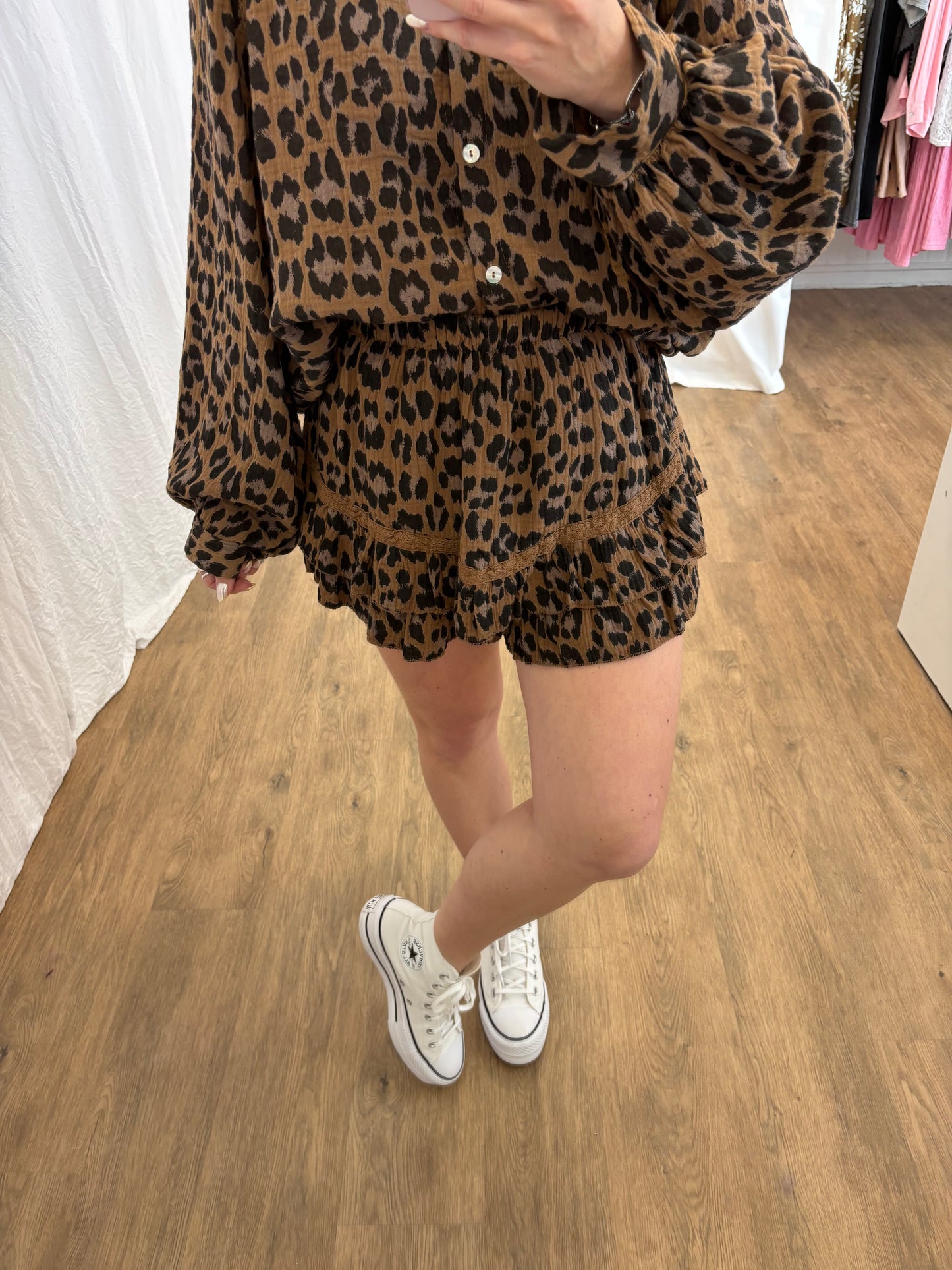 Short LYA Léopard Camel
