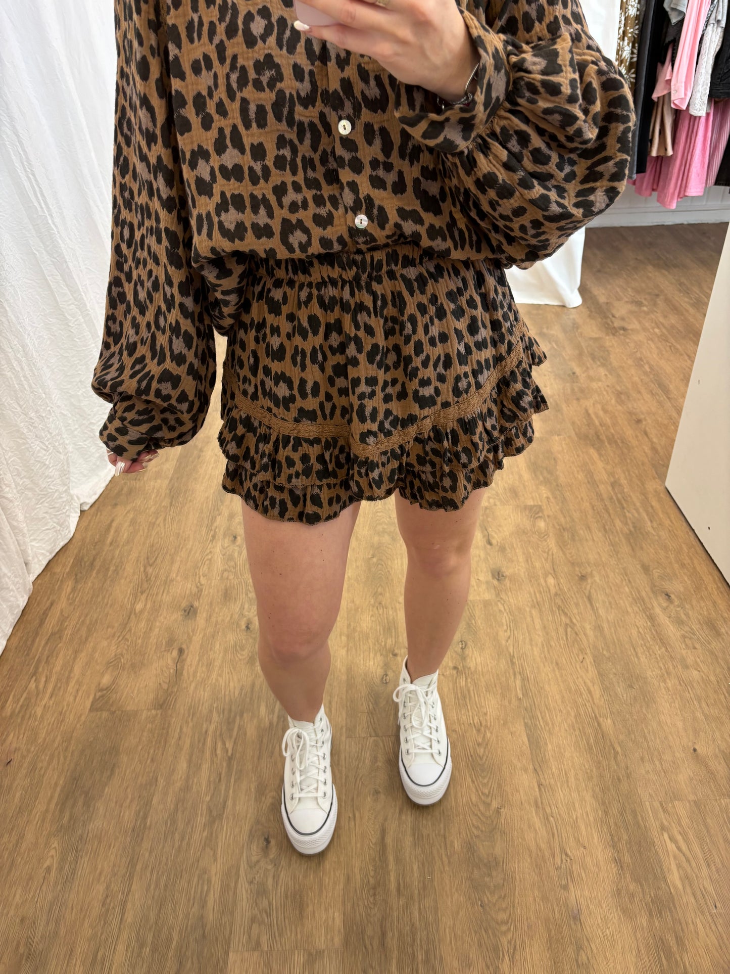 Short LYA Léopard Camel