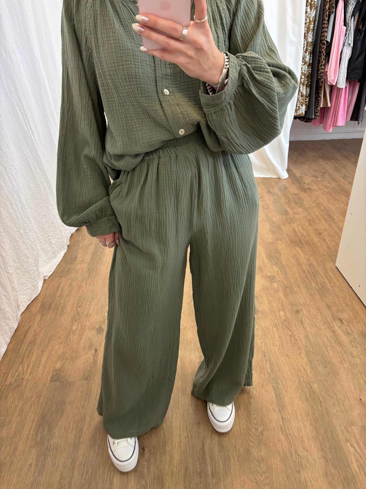 Pantalon LYA Kaki