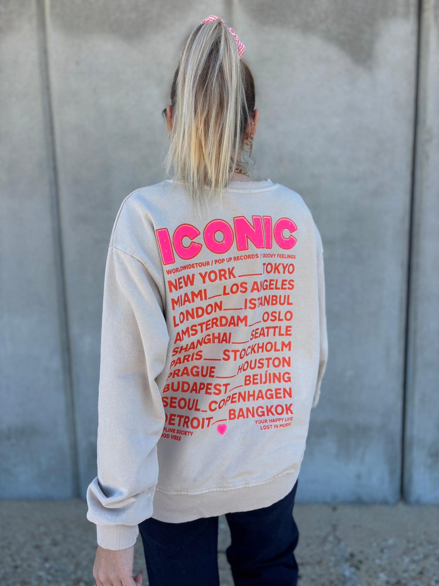 Sweat ICONIC Beige