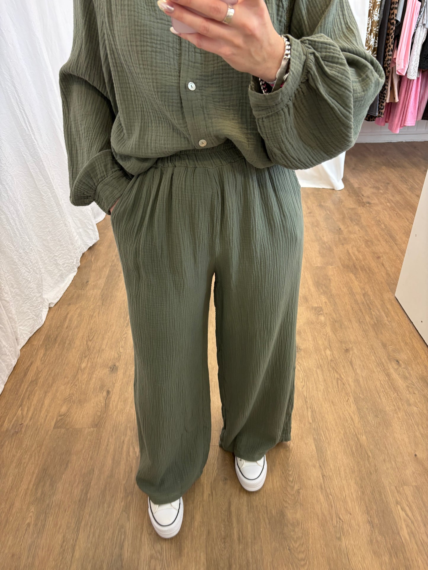 Pantalon LYA Kaki