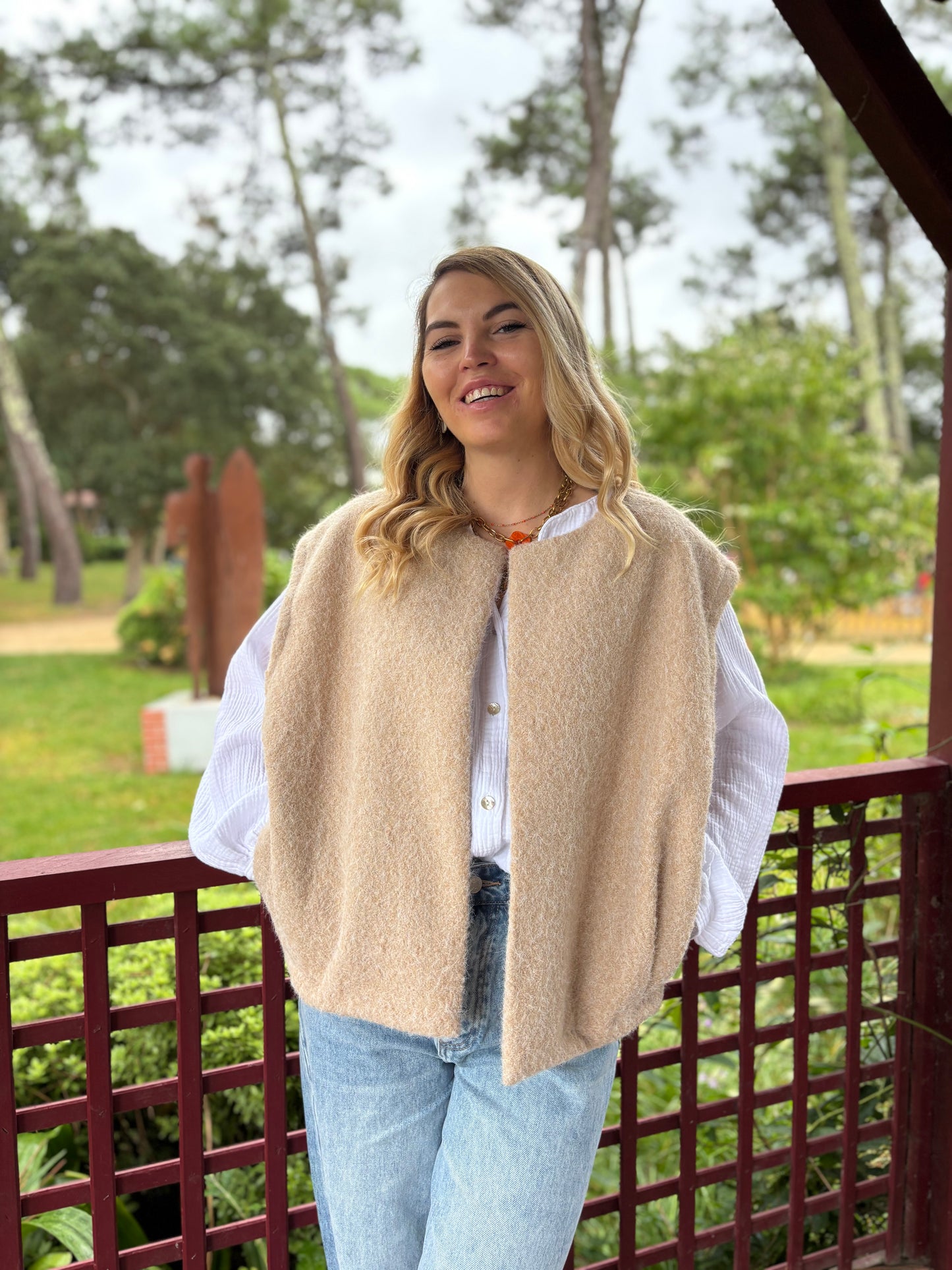 Veste sans manches LILI Beige