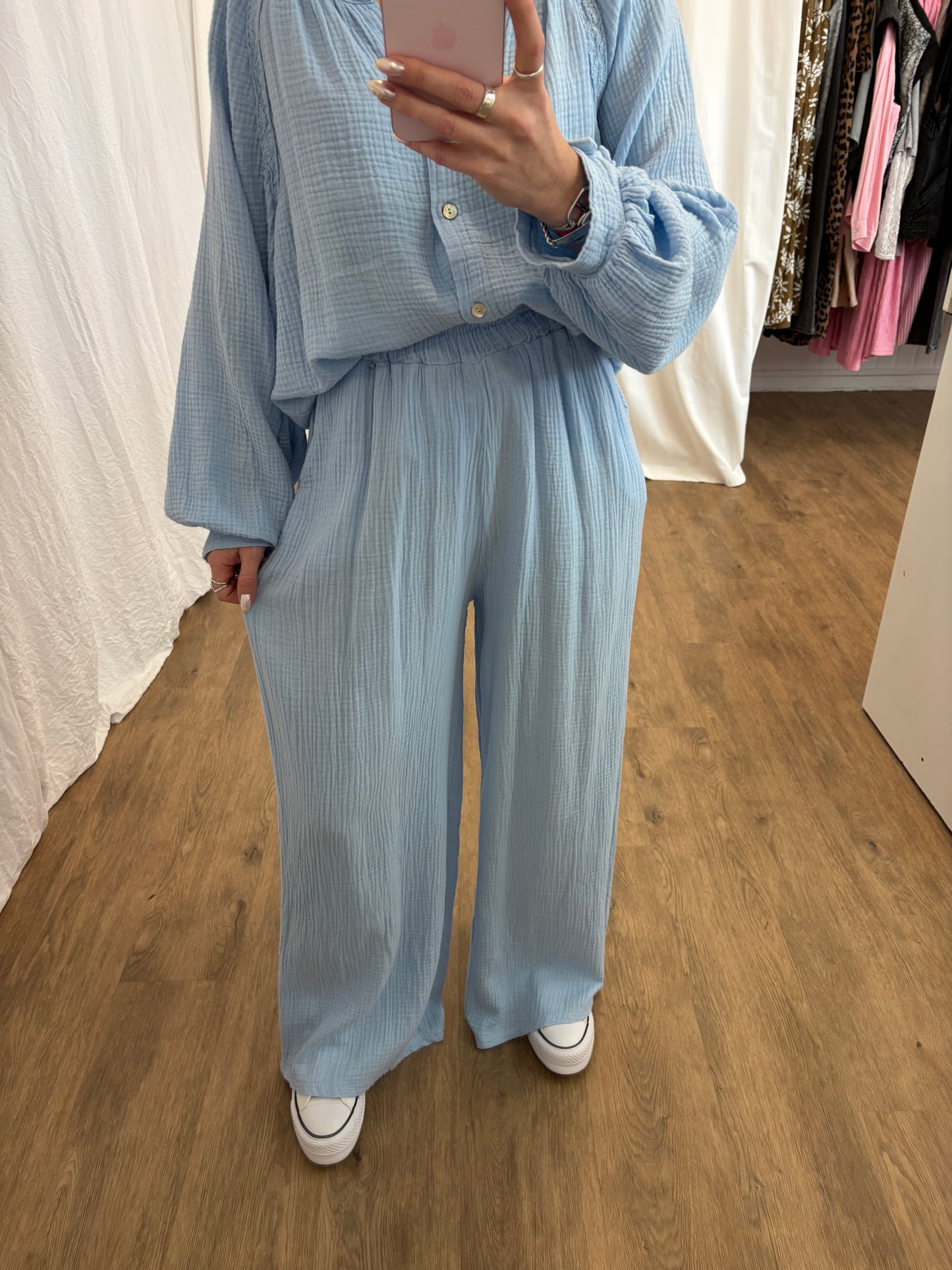 Pantalon LYA Bleu ciel