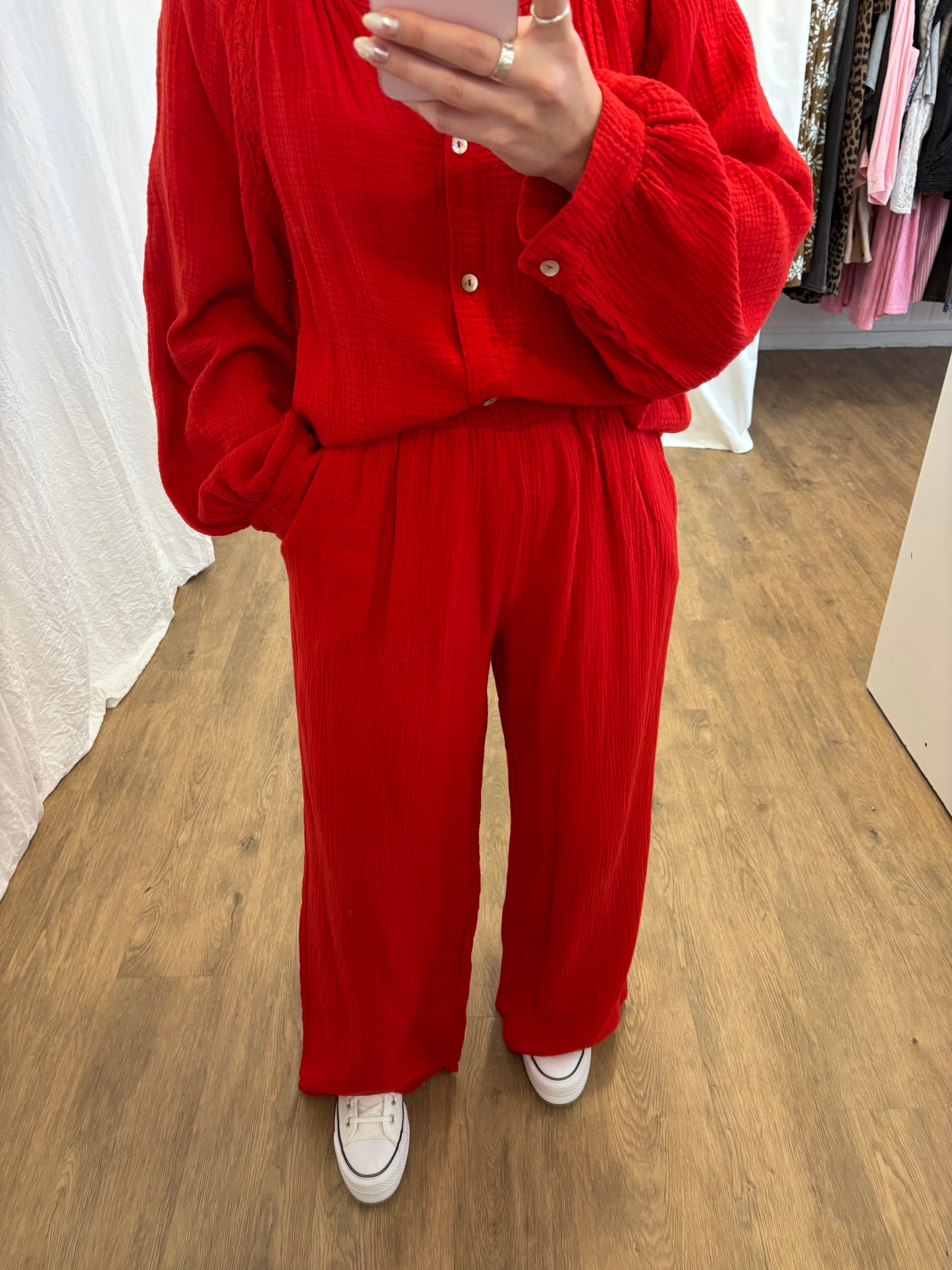Pantalon LYA Rouge