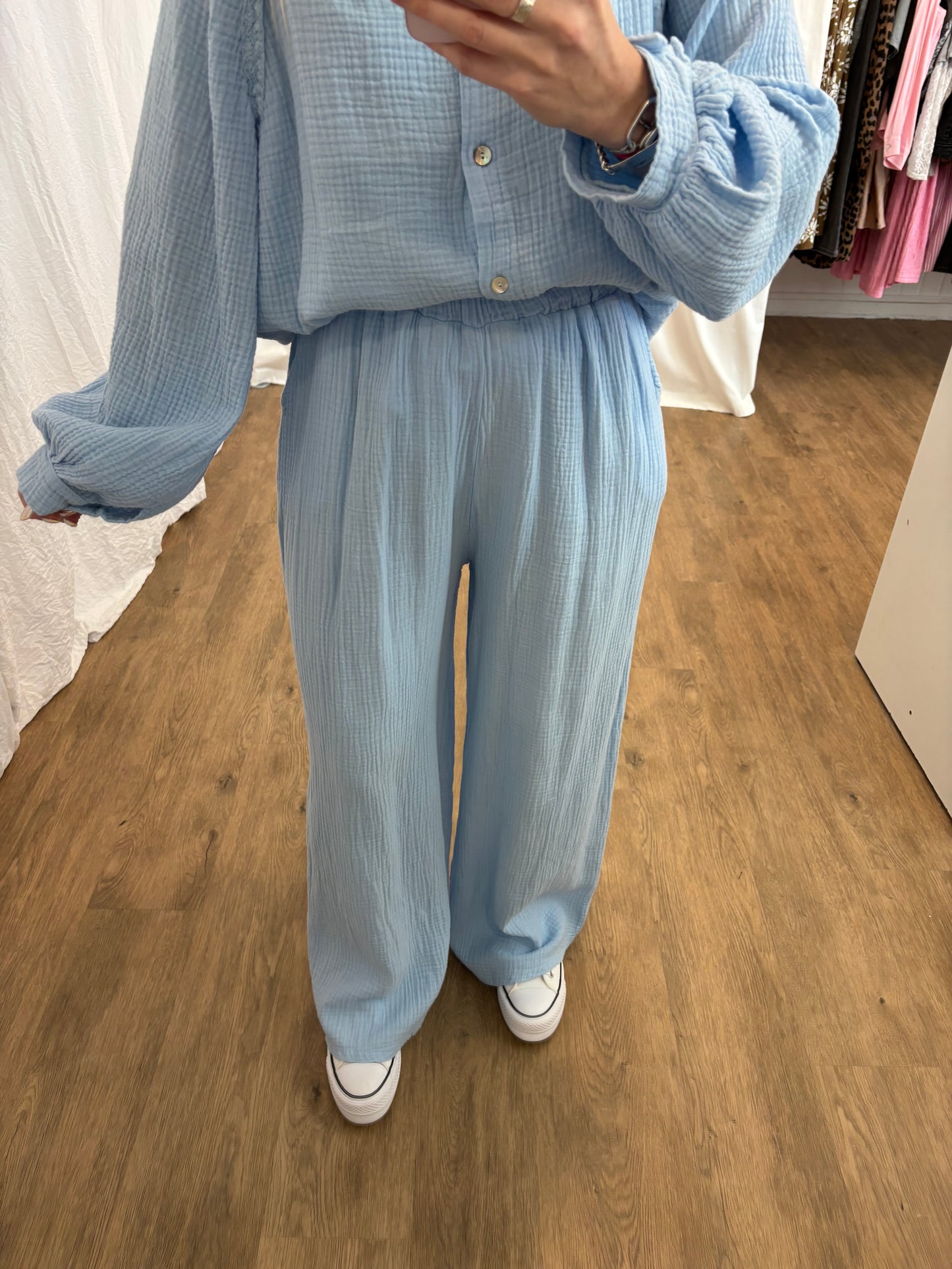 Pantalon LYA Bleu ciel