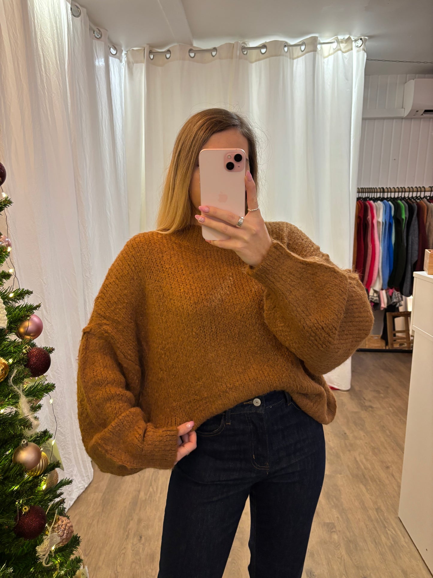 Pull LOIS Camel