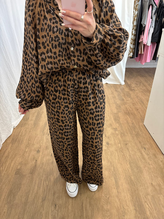 Pantalon LYA Léopard Camel