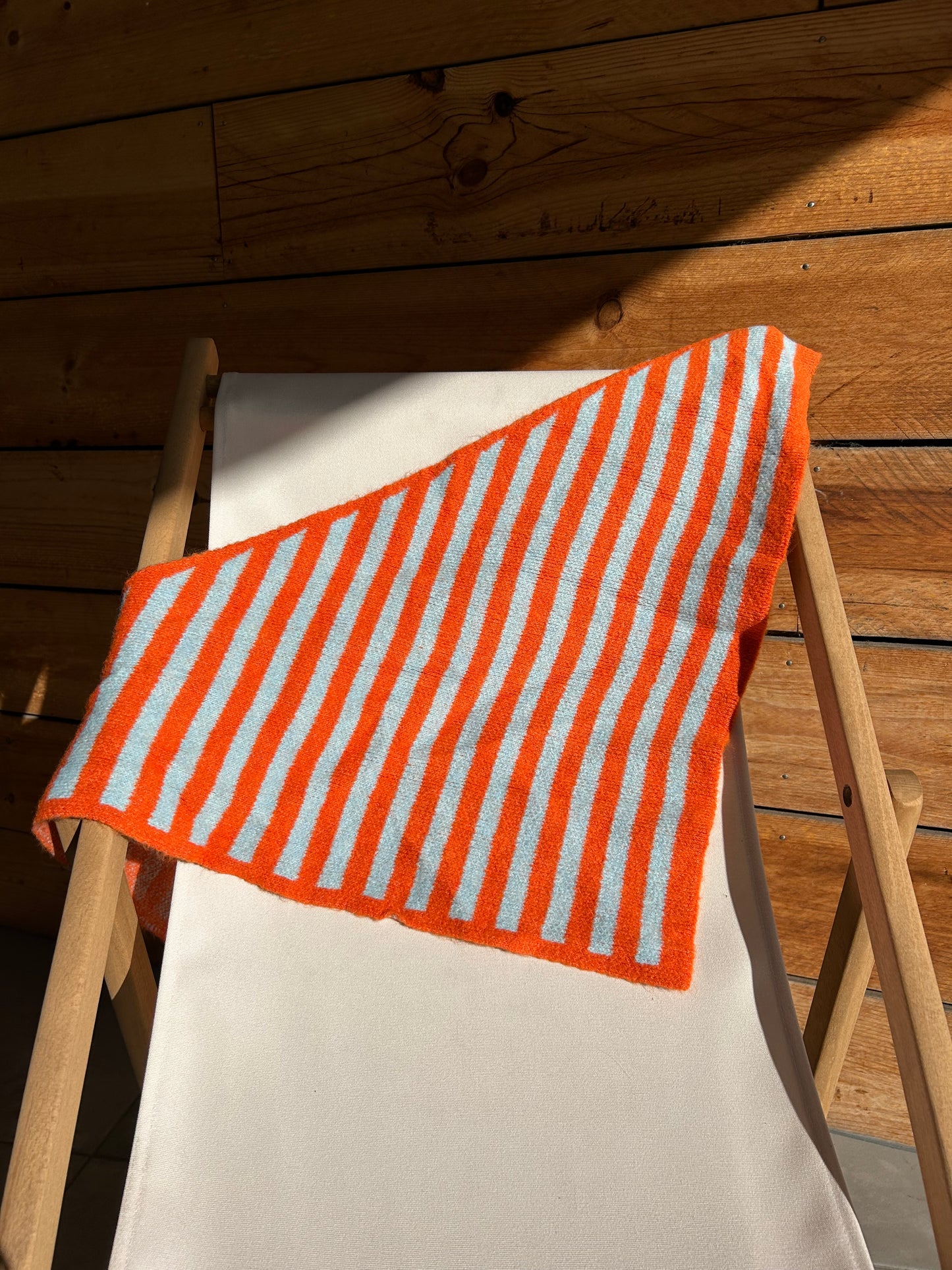 Écharpe triangle motifs