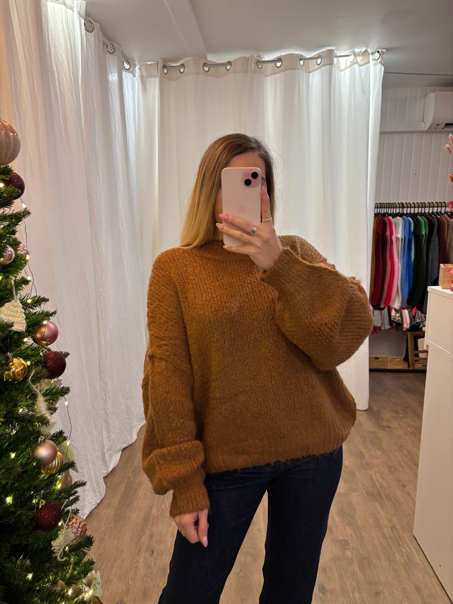 Pull LOIS Camel