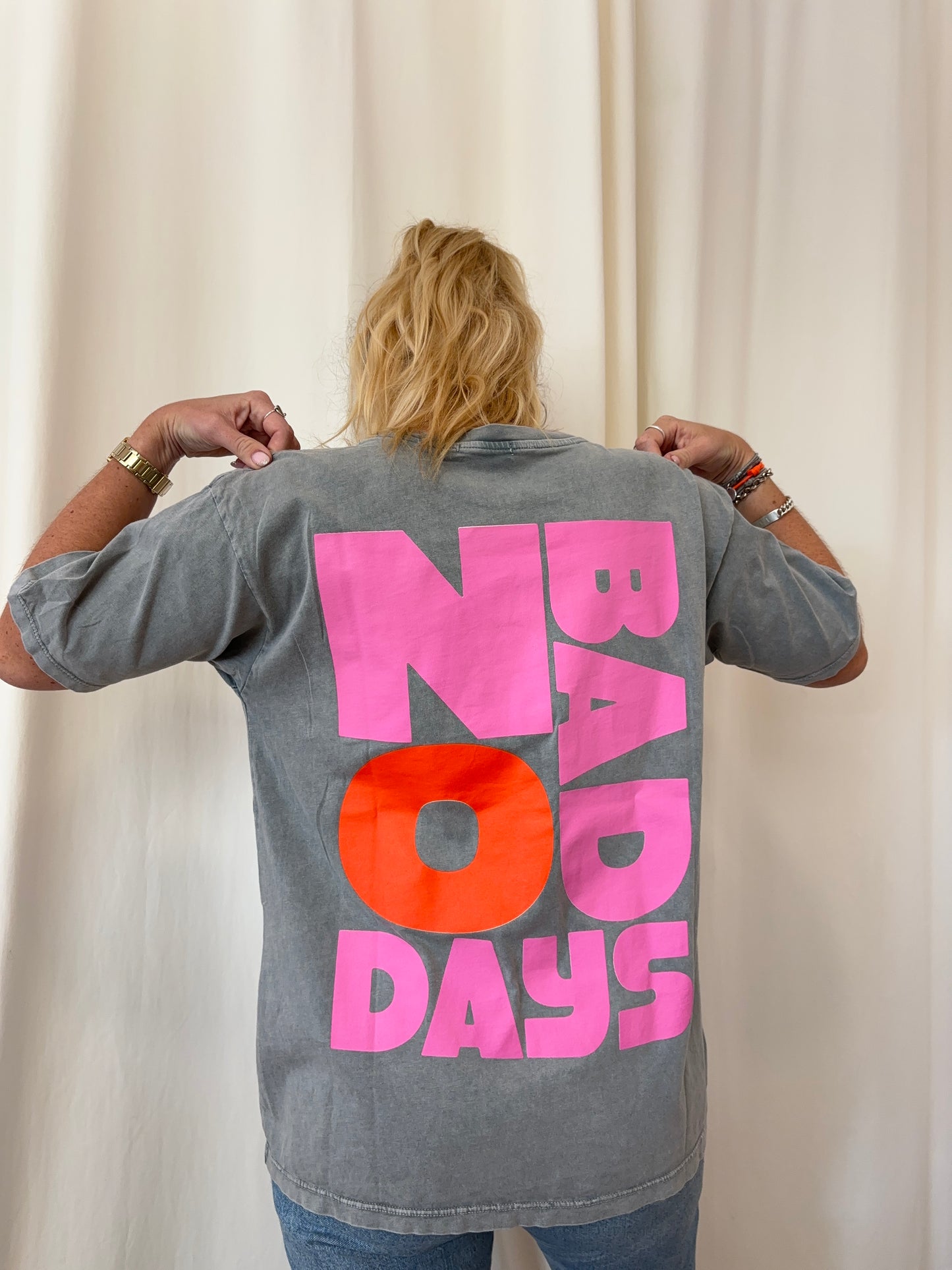 T-shirt NO BAD DAYS Gris