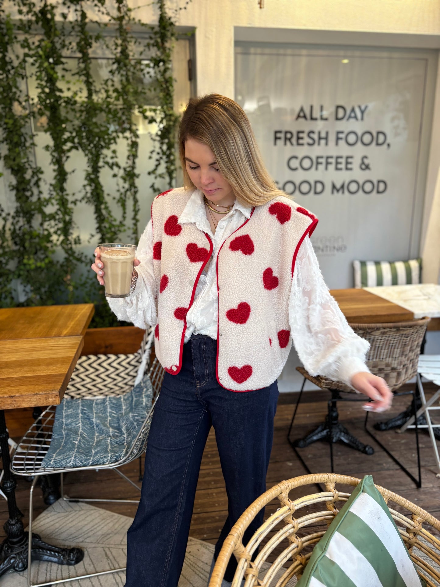 Veste sans manches ABY coeur Écru