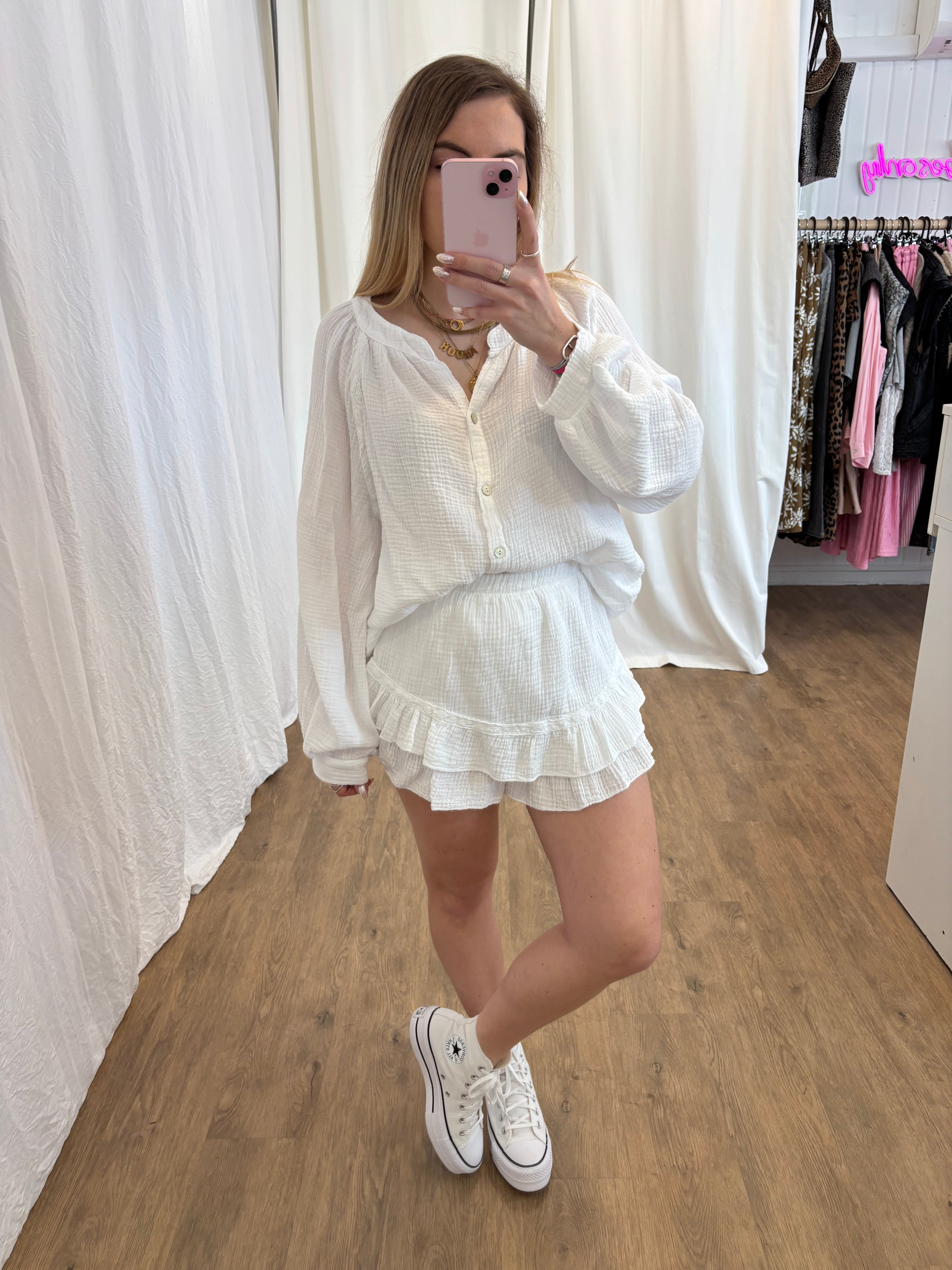Short LYA Blanc