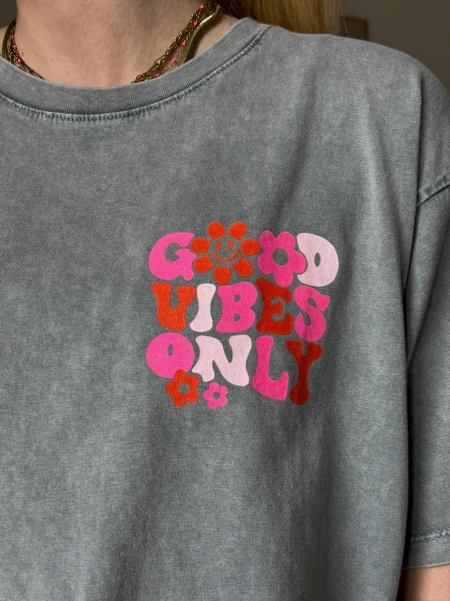 T-shirt GOOD VIBES ONLY Gris