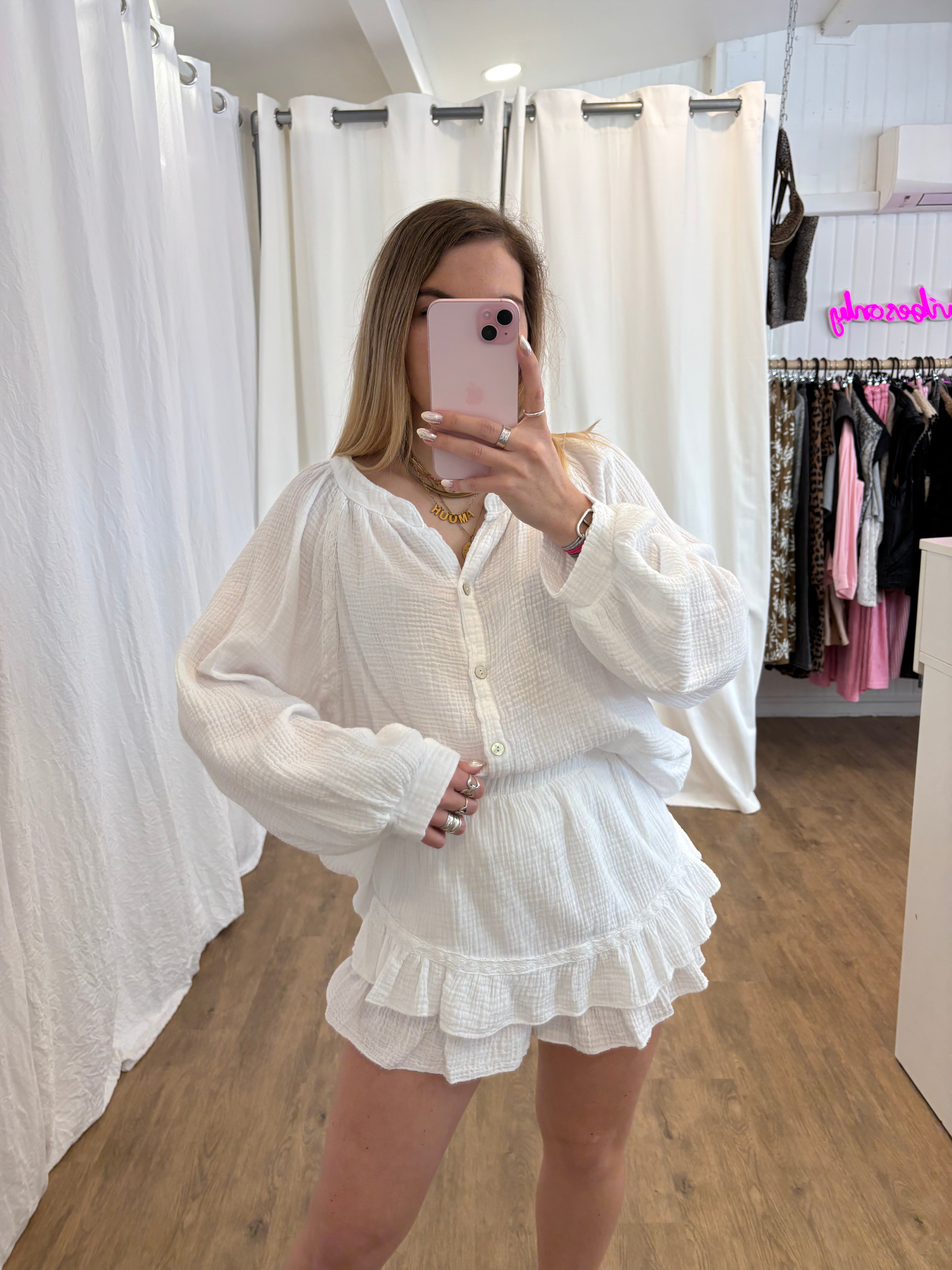 Short LYA Blanc