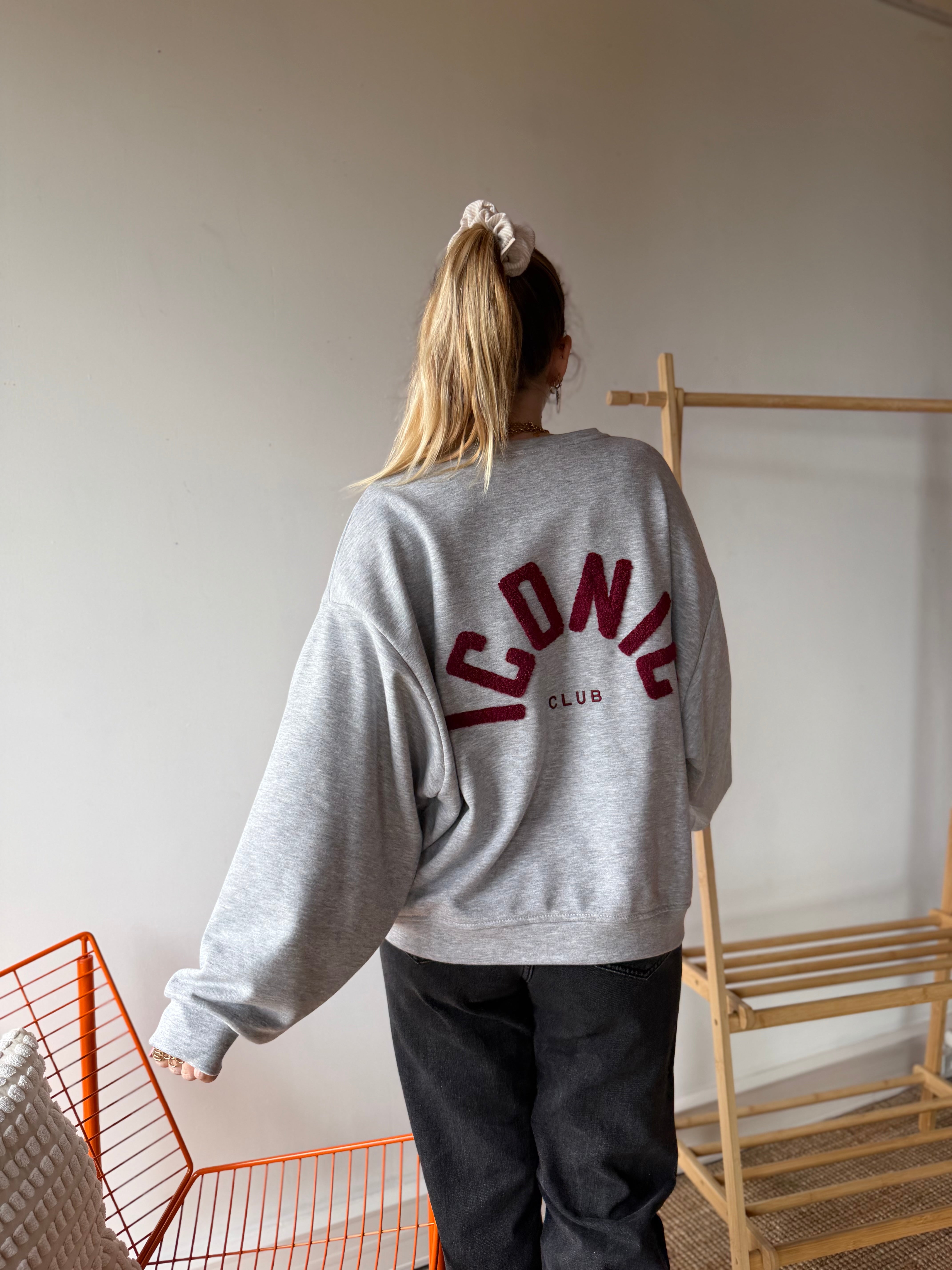 Sweat ICONIC CLUB Gris