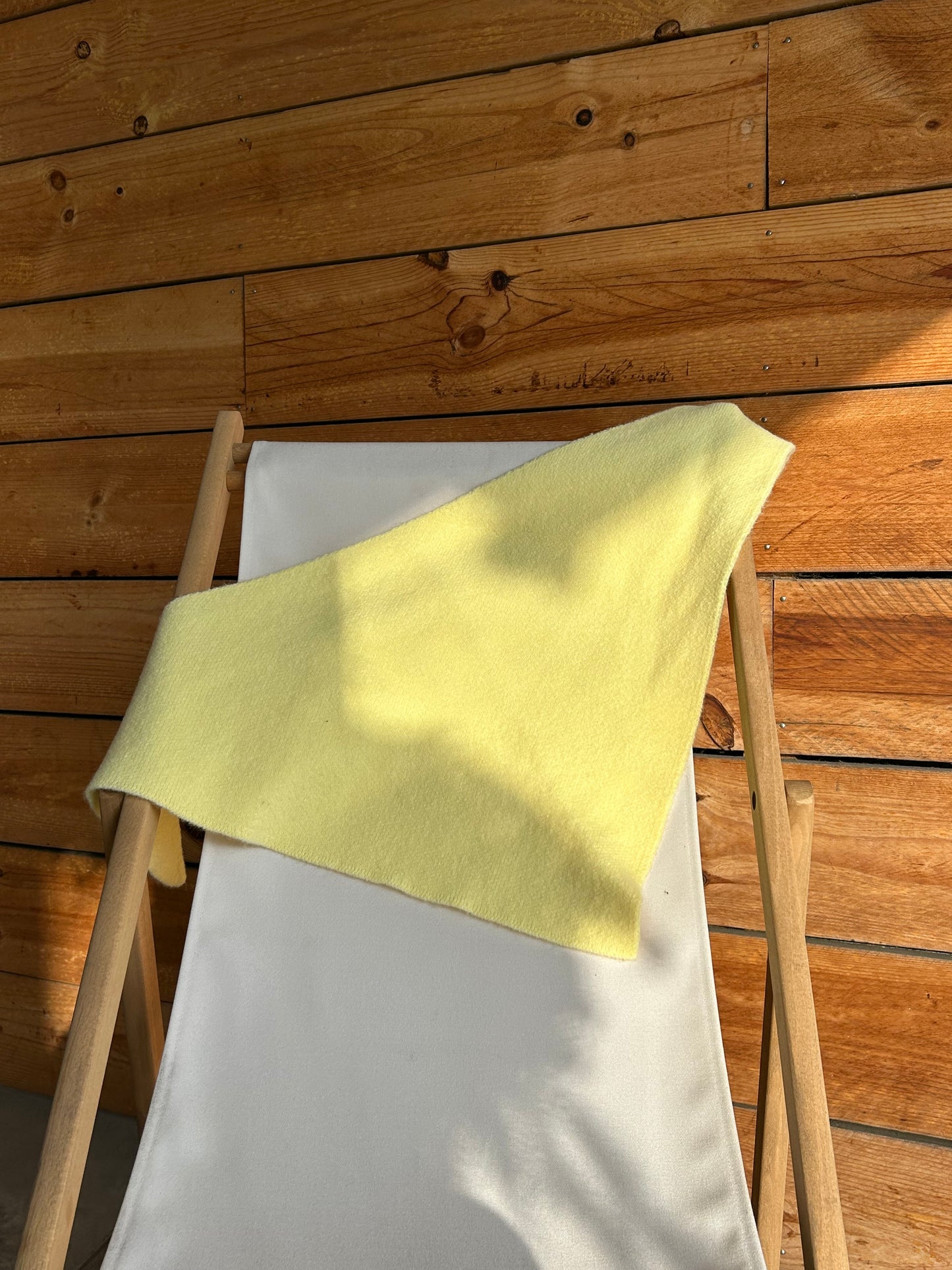 Écharpe triangle unie