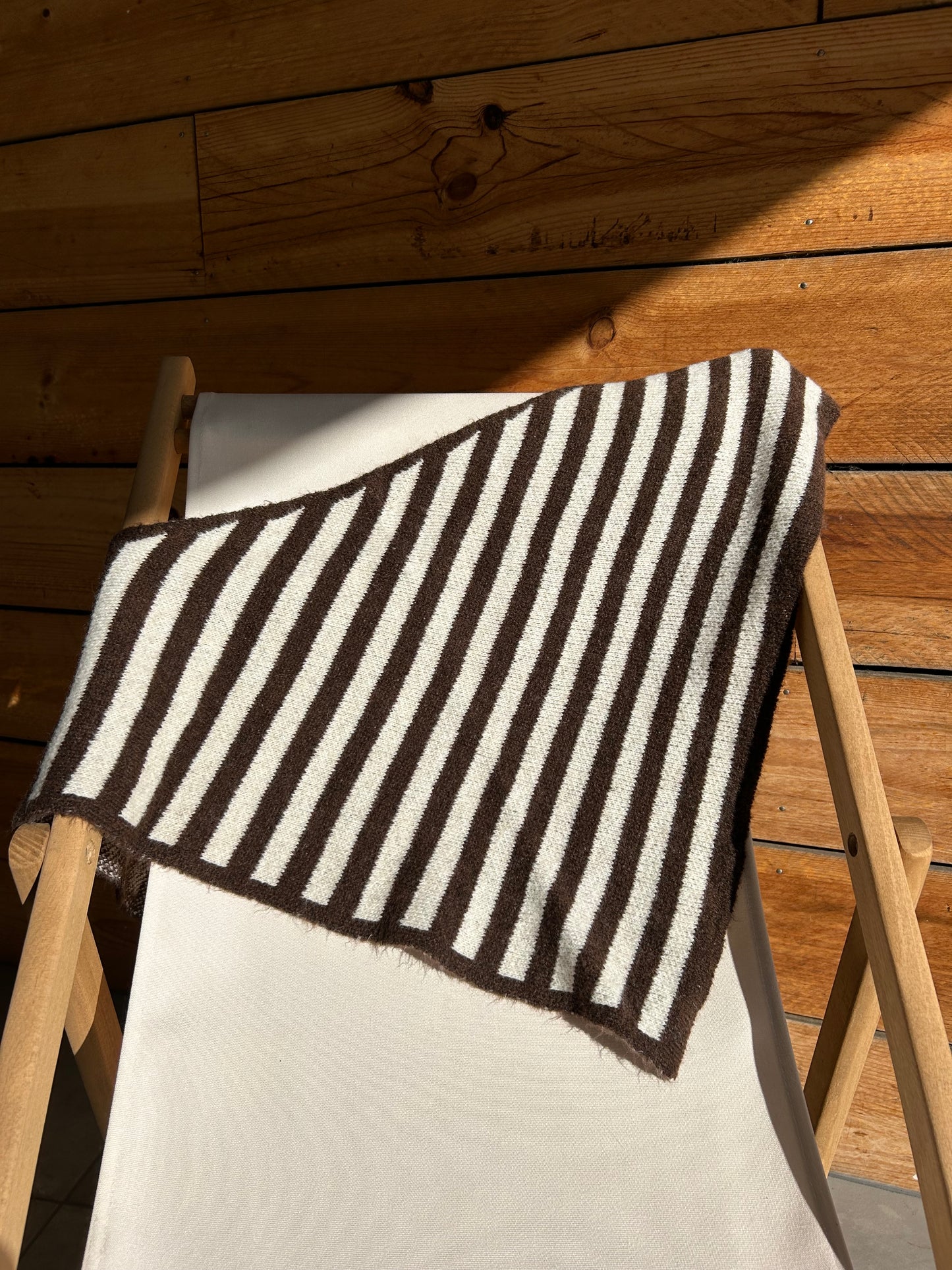 Écharpe triangle motifs