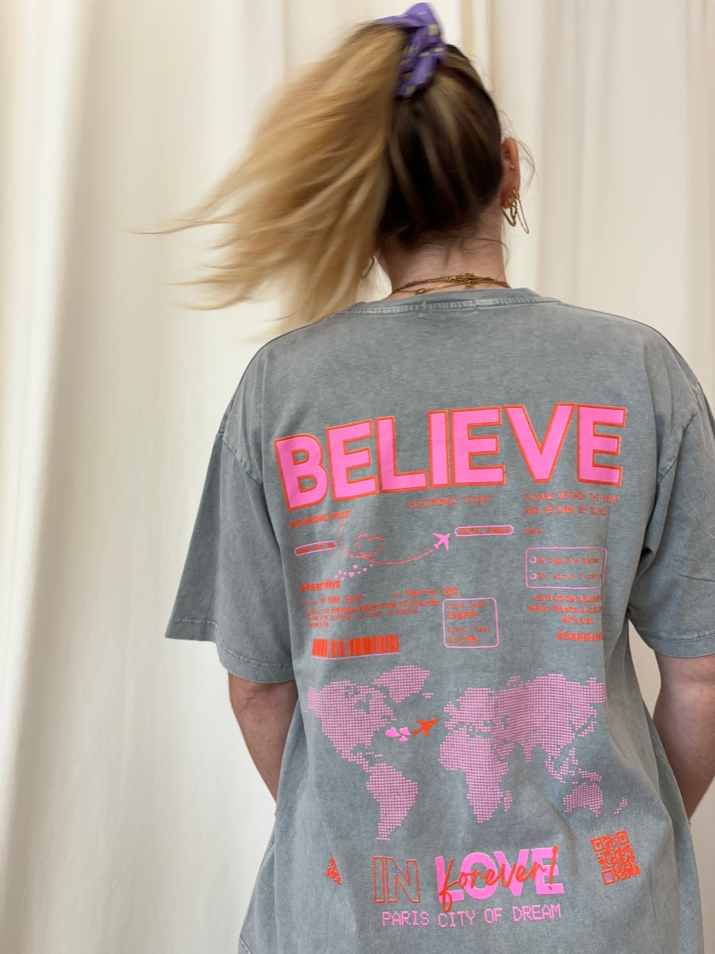 T-shirt BELIEVE IN LOVE Gris