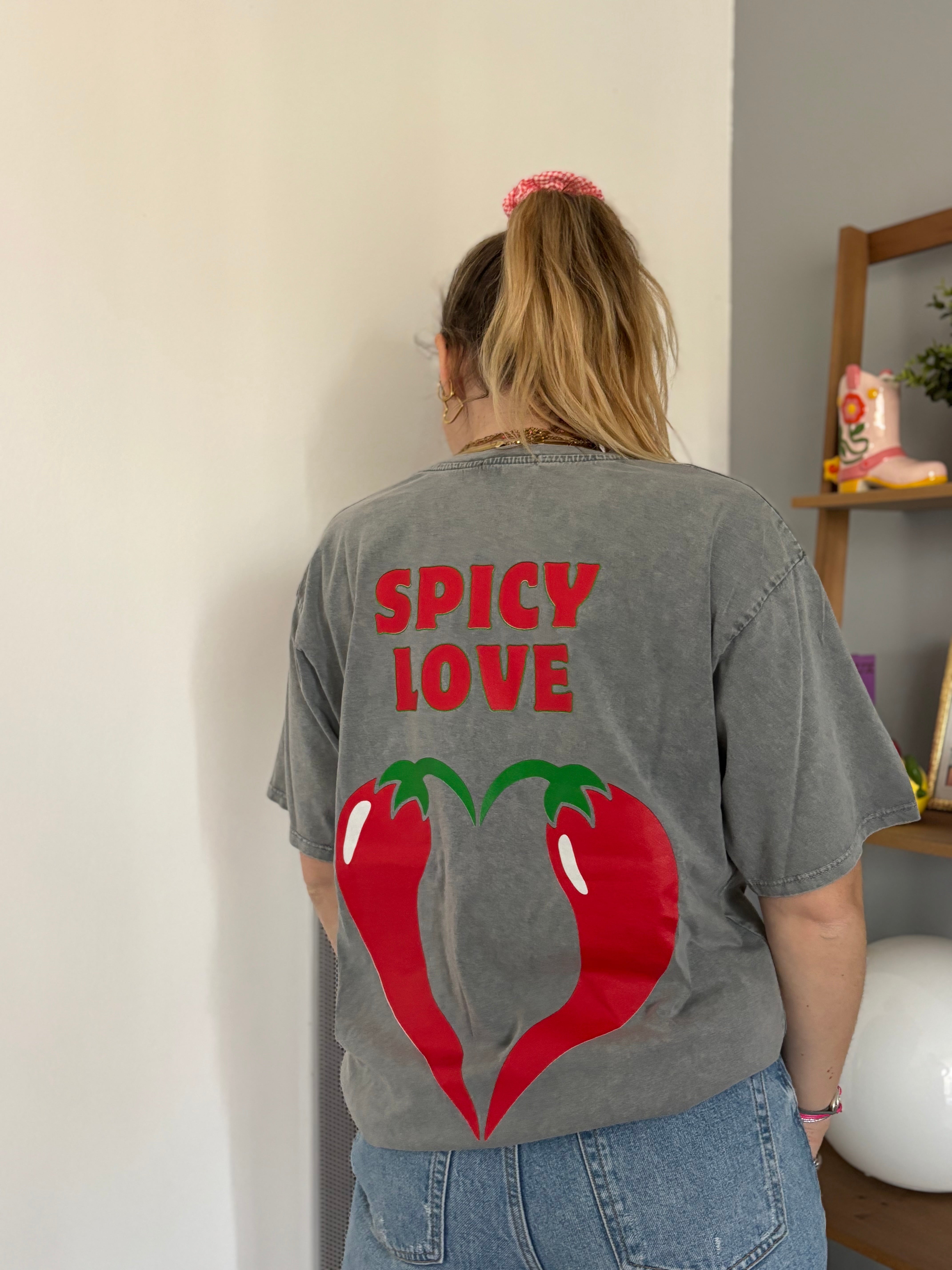 T-shirt SPICY LOVE Gris ••