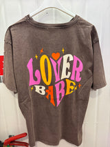 T-shirt LOVE BABE Marron •