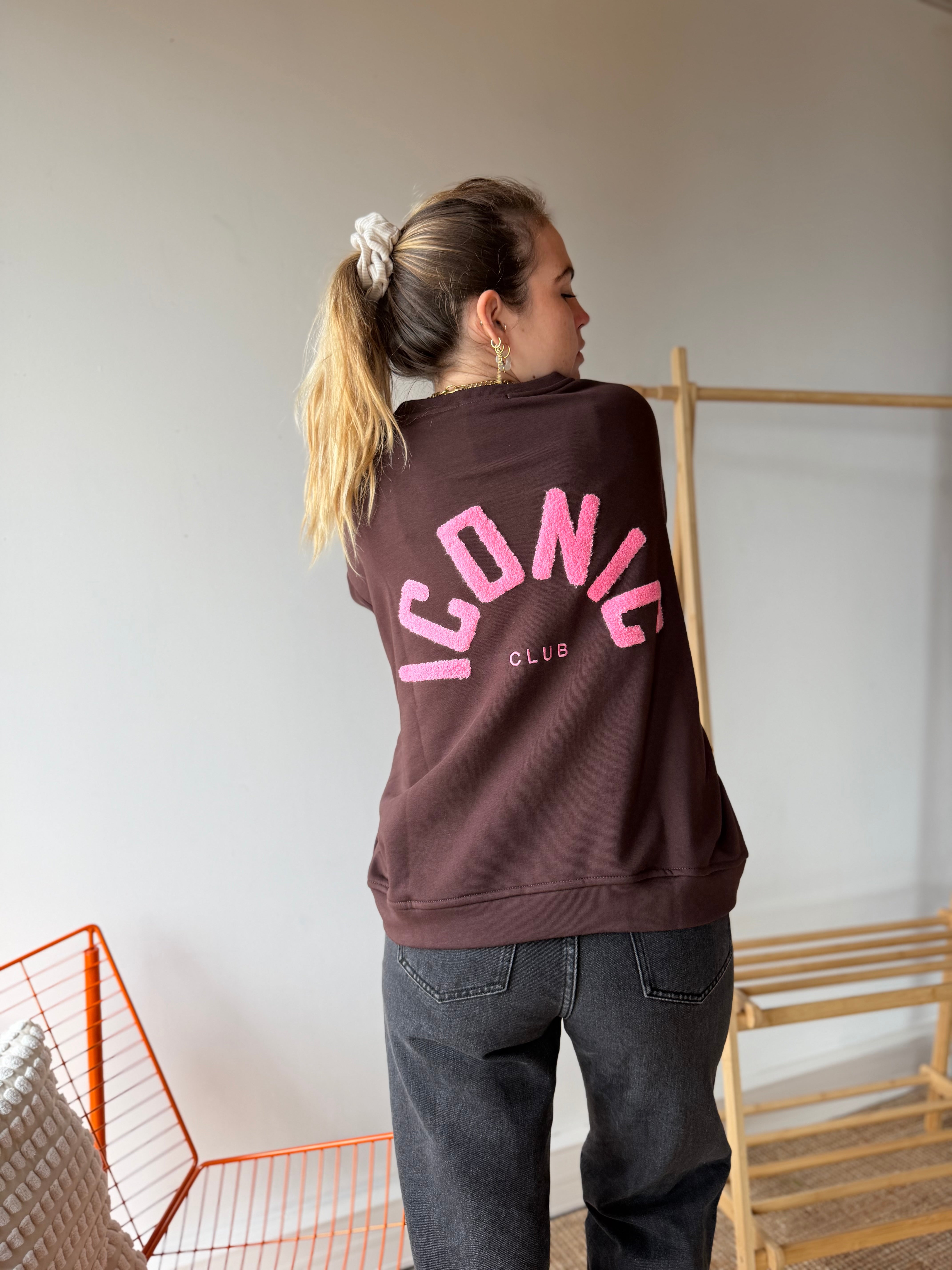 Sweat ICONIC CLUB Chocolat