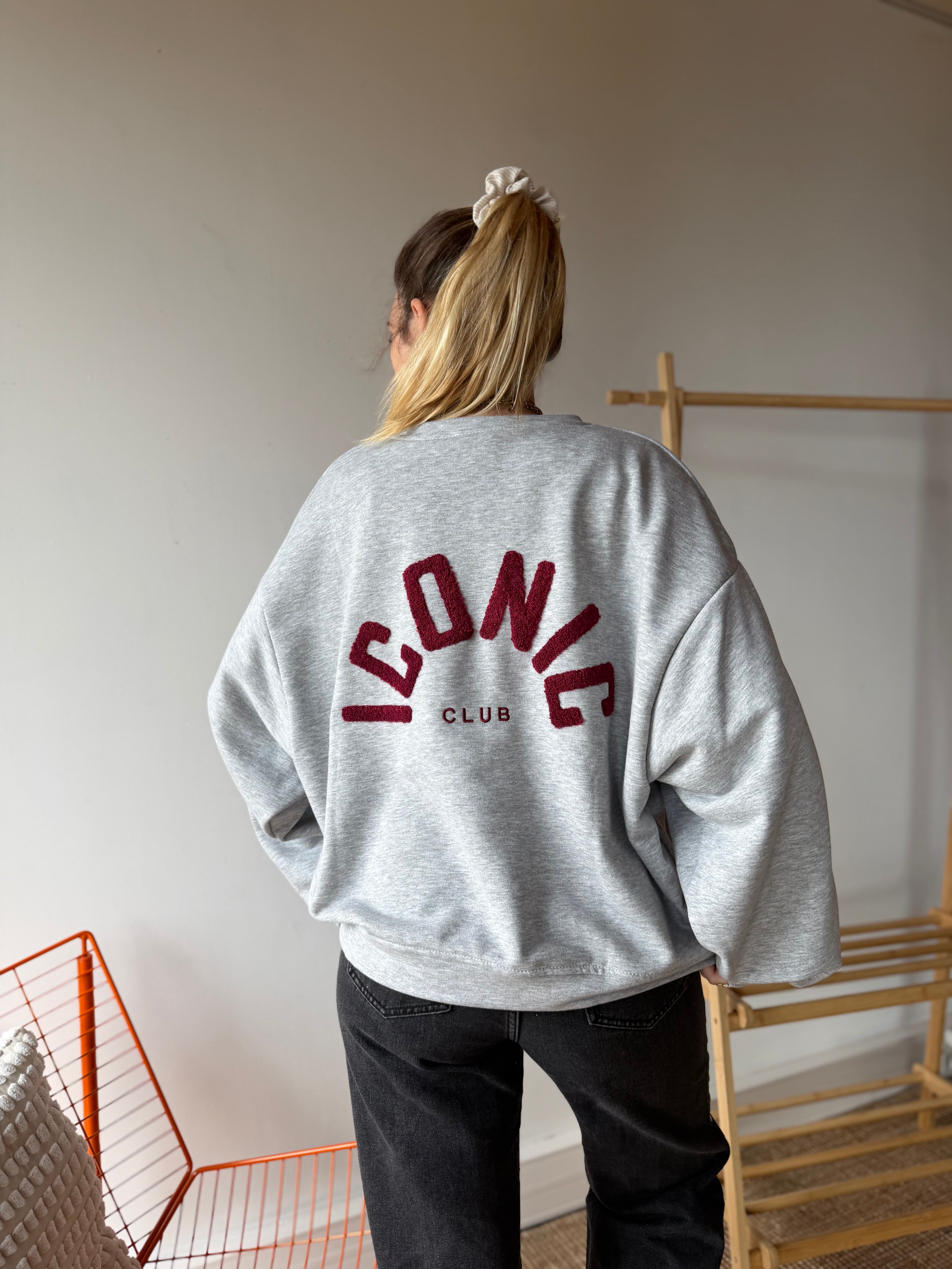 Sweat ICONIC CLUB Gris