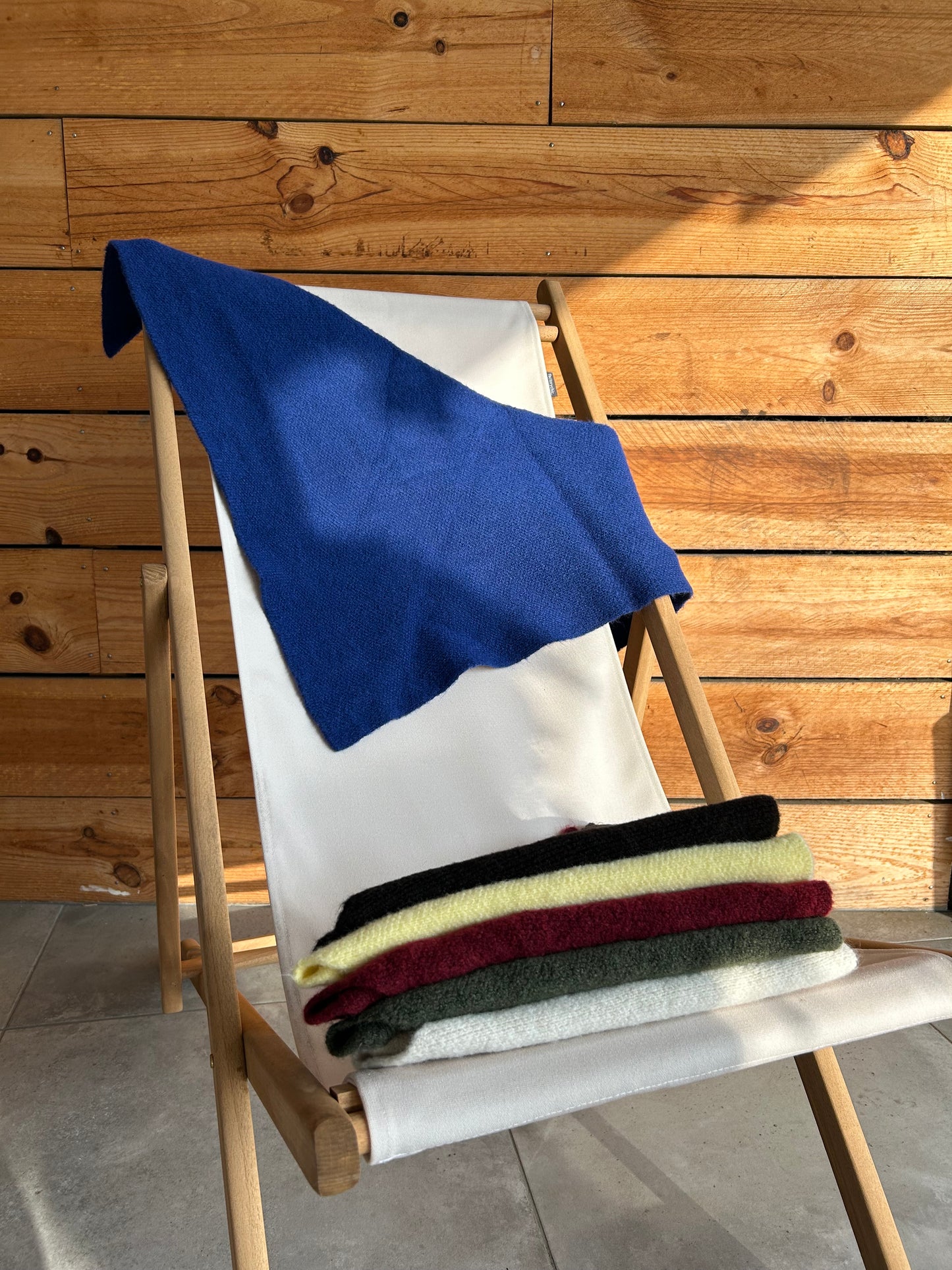 Écharpe triangle unie