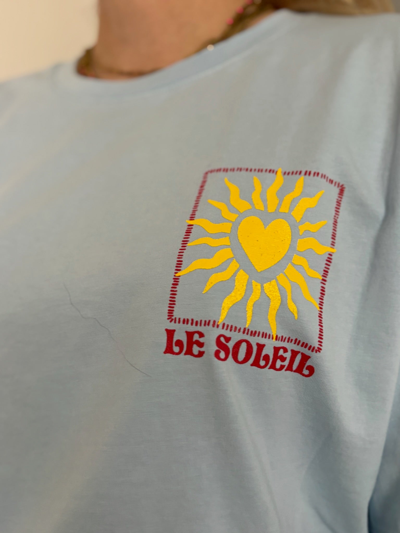 T-shirt SOLEIL CŒUR Bleu ciel •