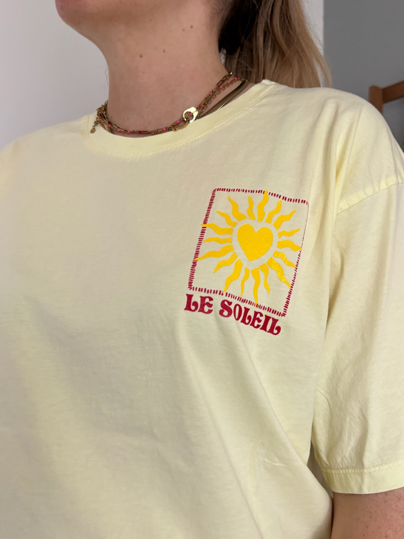 T-shirt SOLEIL CŒUR Jaune •